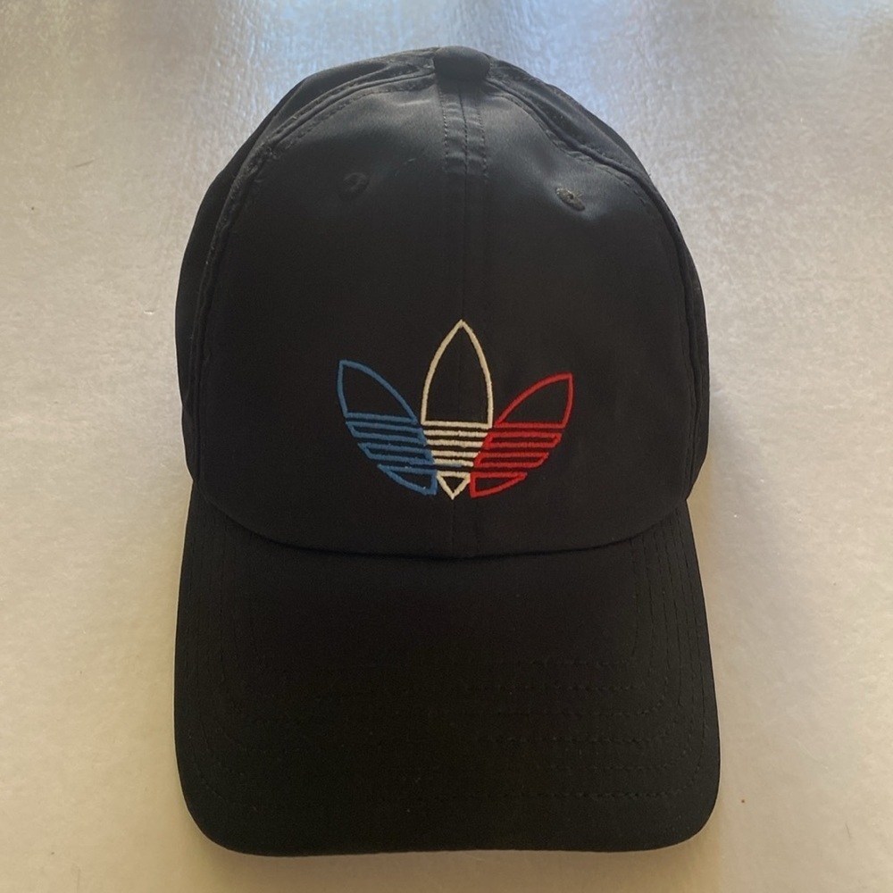 adidas Originals Women’s Tri Color Relaxed Fit Strapback Hat